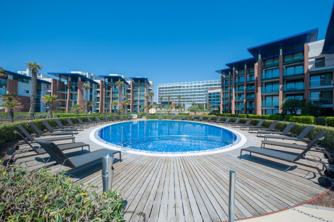 Residence Frontemar Immobiliare Pacella ลิโดดิเยโซโล ภายนอก รูปภาพ